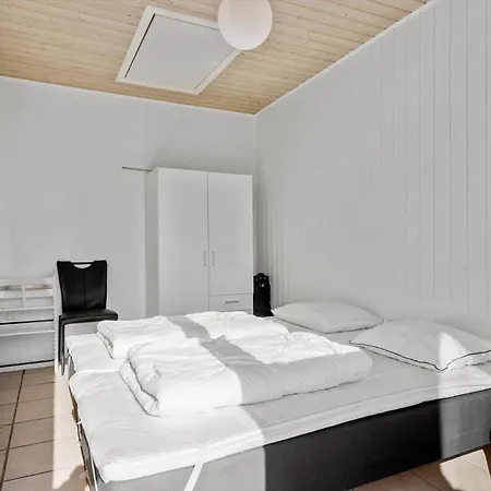 S748-stroby-ladeplads-alkevej-8 * Stroby